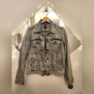 GAP denim acid wash Jean jacket size Small Womans
